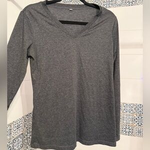 Amazon Women's Long Sleeve V-Neck Top - Dark Gray